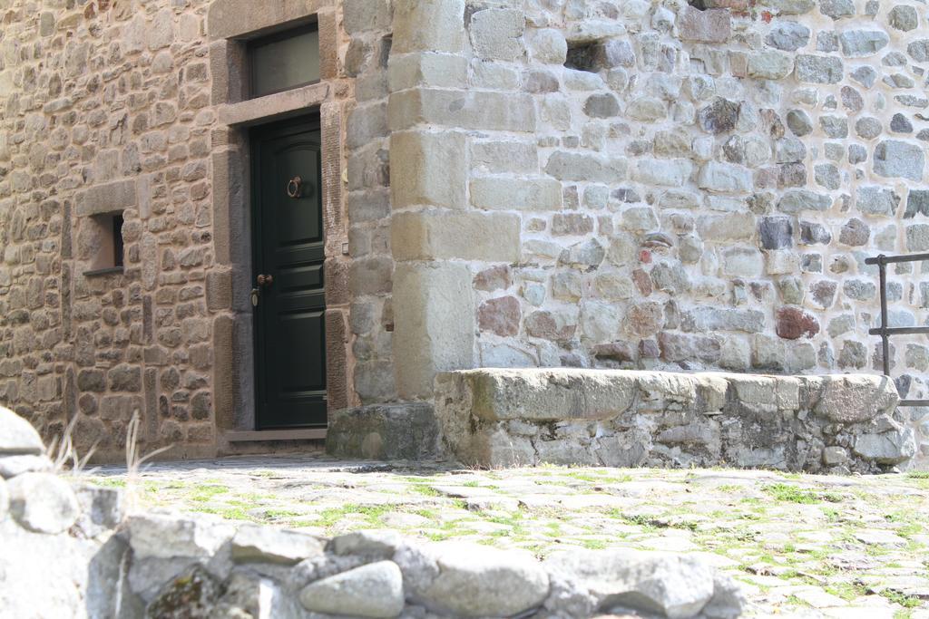 בית הארחה בוורינו 	Al Castello Da Annamaria מראה חיצוני תמונה